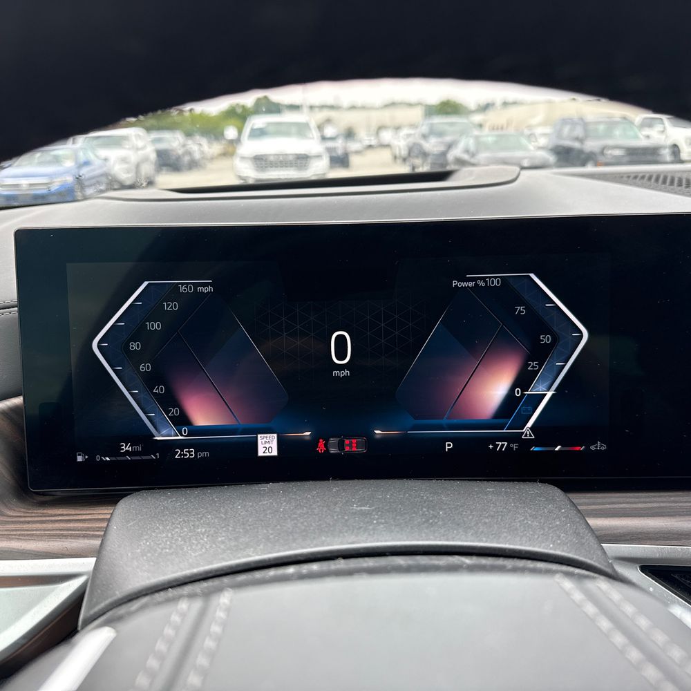 2024 BMW X7 XDrive40i