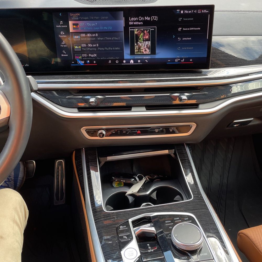 2024 BMW X7 XDrive40i