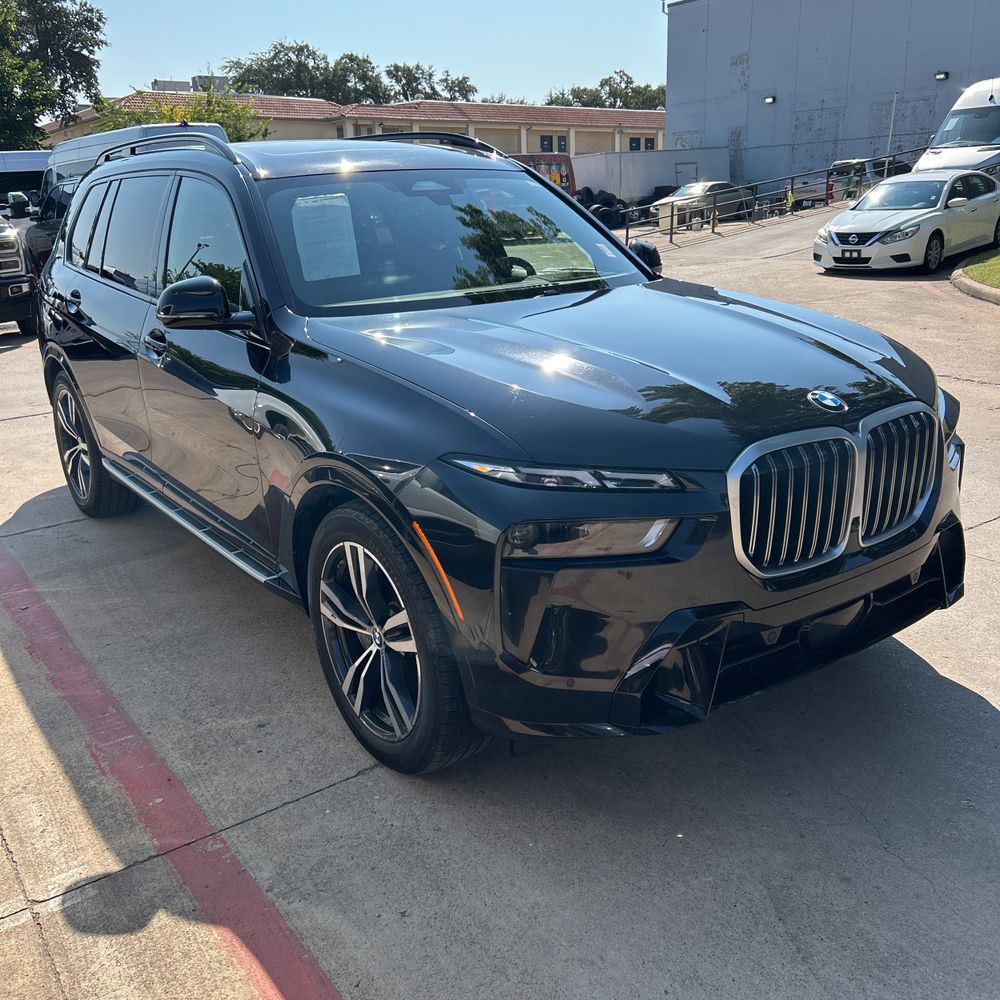 2025 BMW X7 XDrive40i