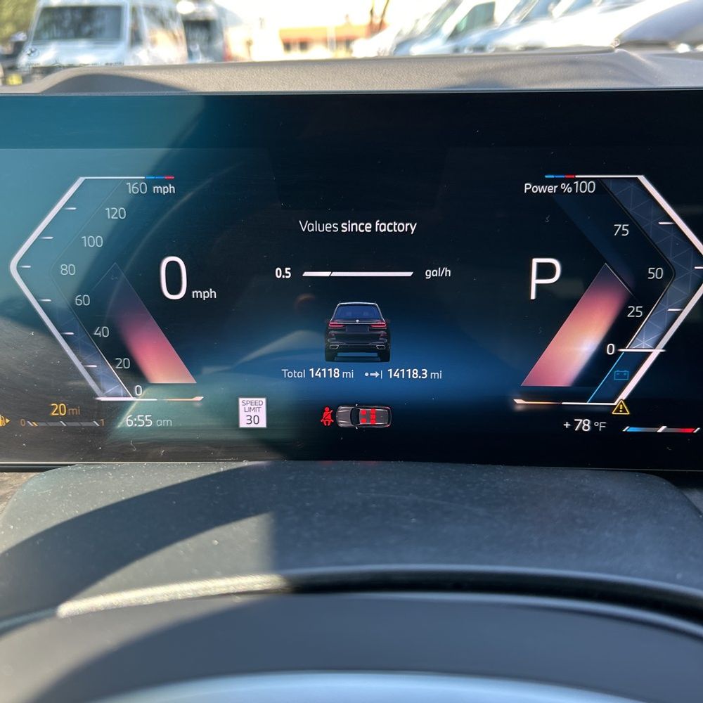 2025 BMW X7 XDrive40i
