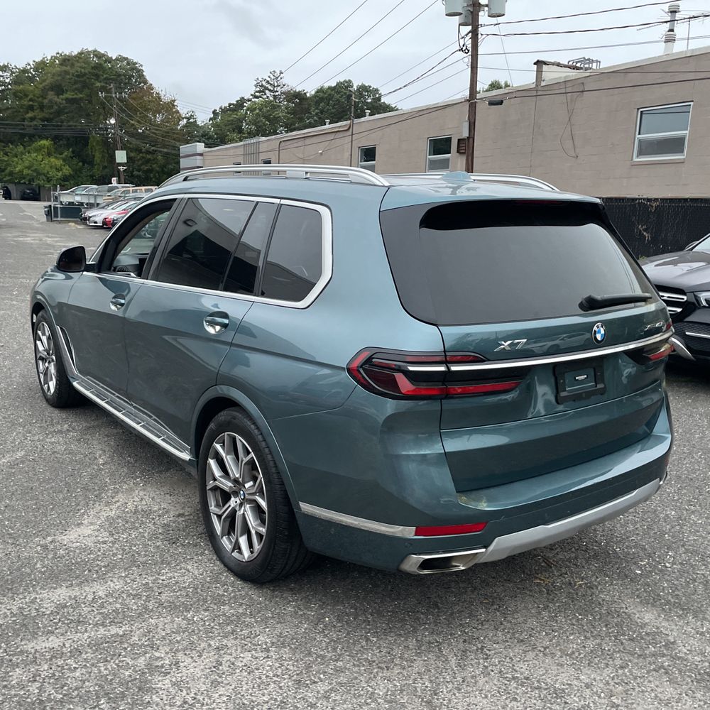 2023 BMW X7 XDrive40i