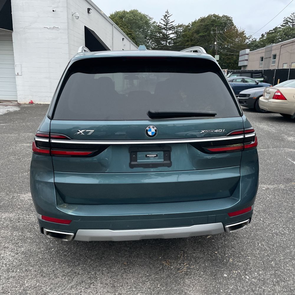 2023 BMW X7 XDrive40i
