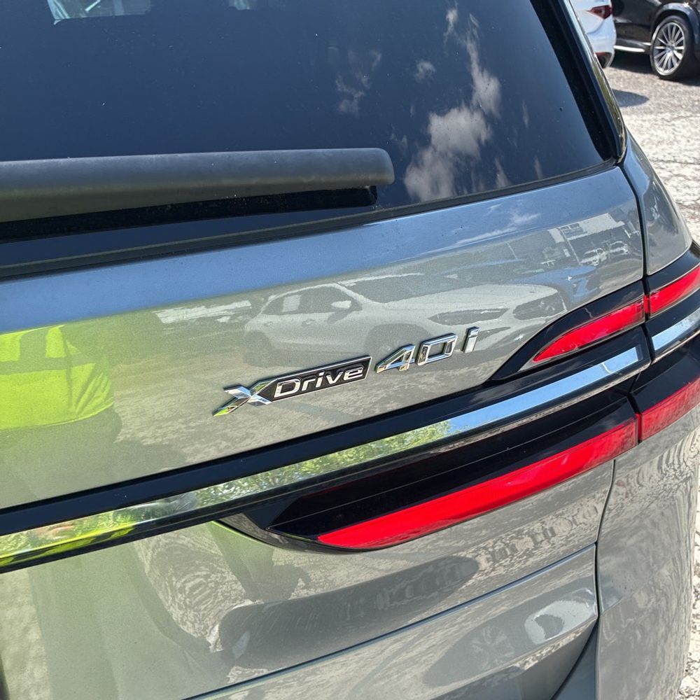 2023 BMW X7 XDrive40i