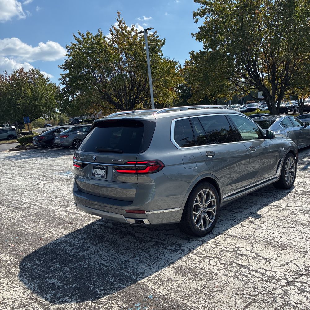 2023 BMW X7 XDrive40i