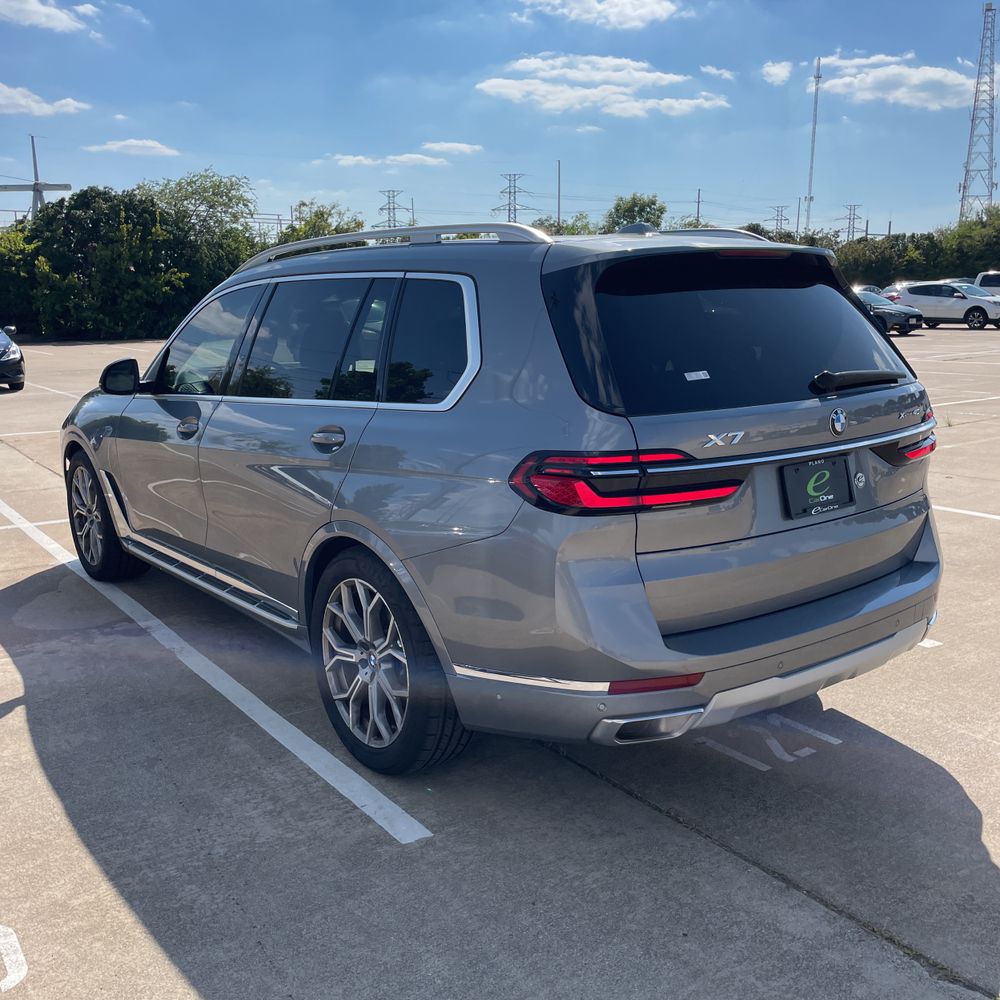 2024 BMW X7 XDrive40i