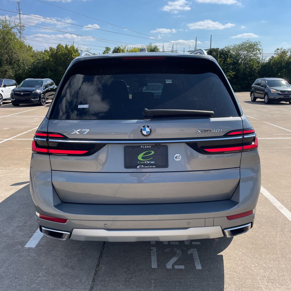 2024 BMW X7 XDrive40i