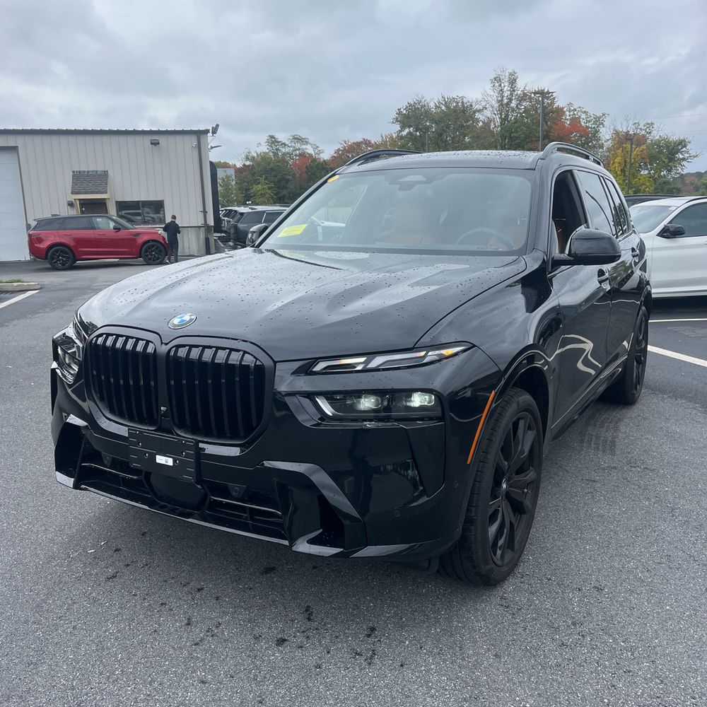 2025 BMW X7 XDrive40i