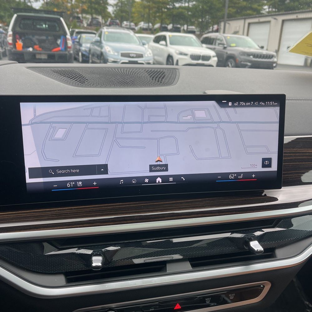 2025 BMW X7 XDrive40i