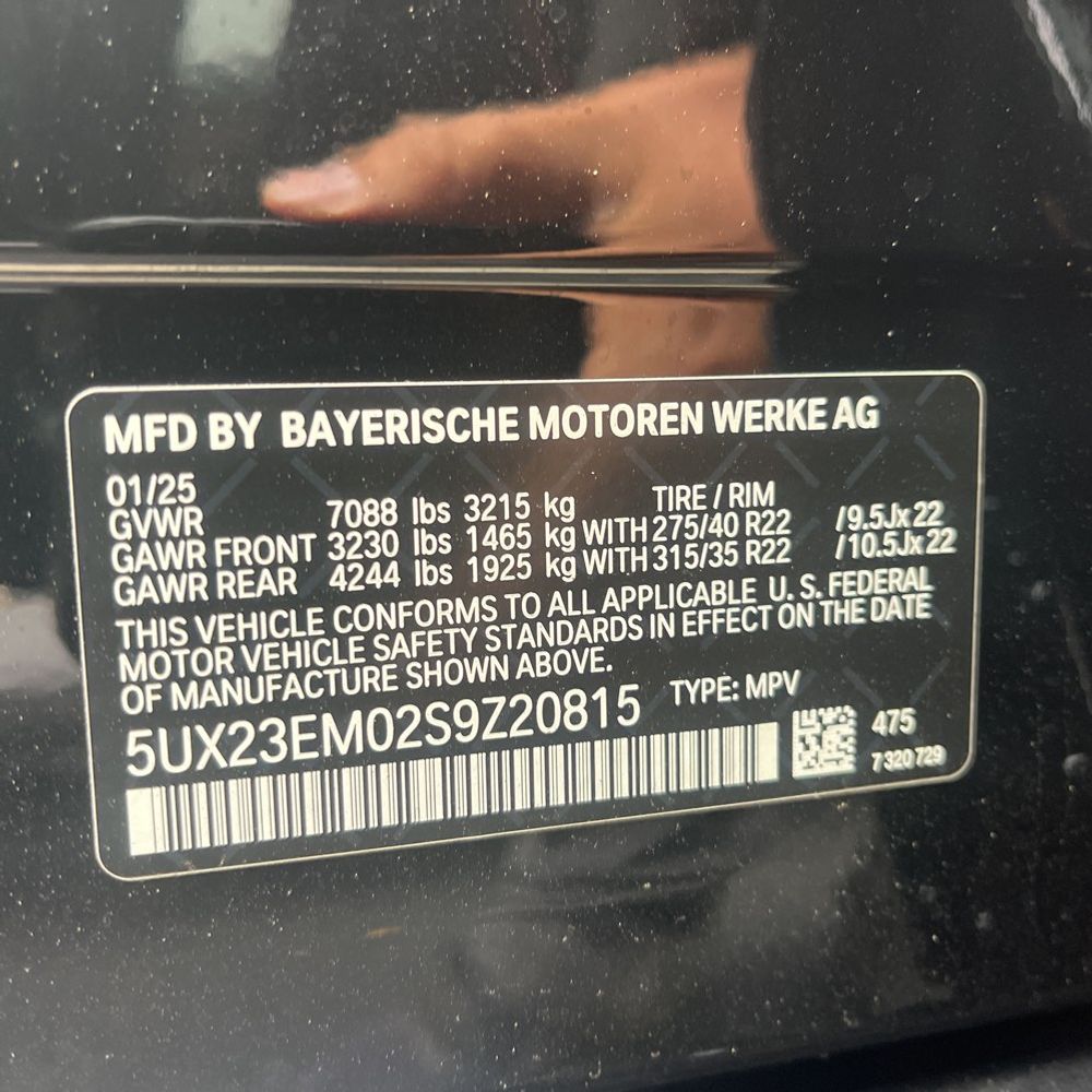 2025 BMW X7 XDrive40i