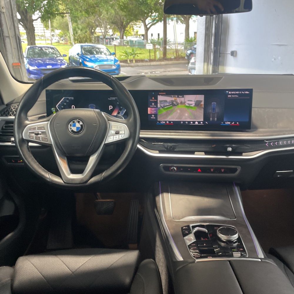 2024 BMW X7 XDrive40i
