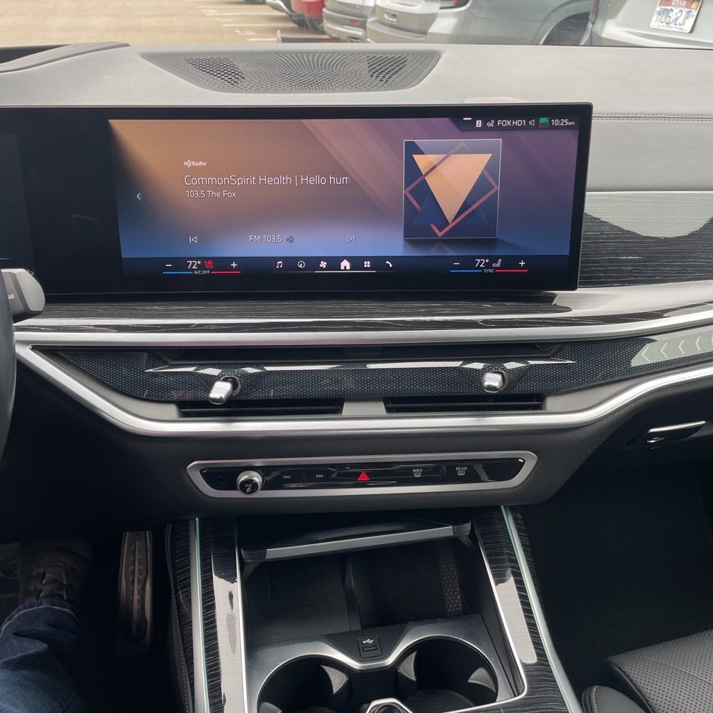 2024 BMW X7 XDrive40i