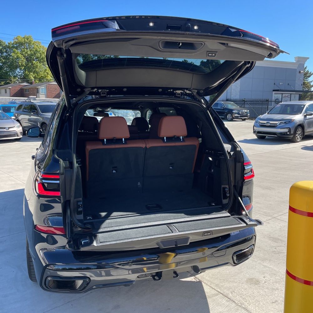 2023 BMW X7 XDrive40i