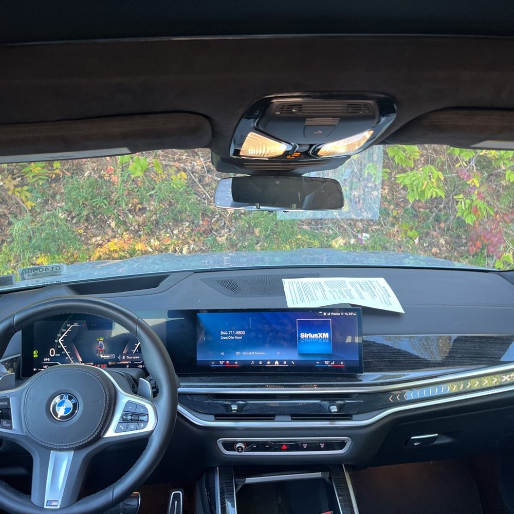 2025 BMW X7 XDrive40i
