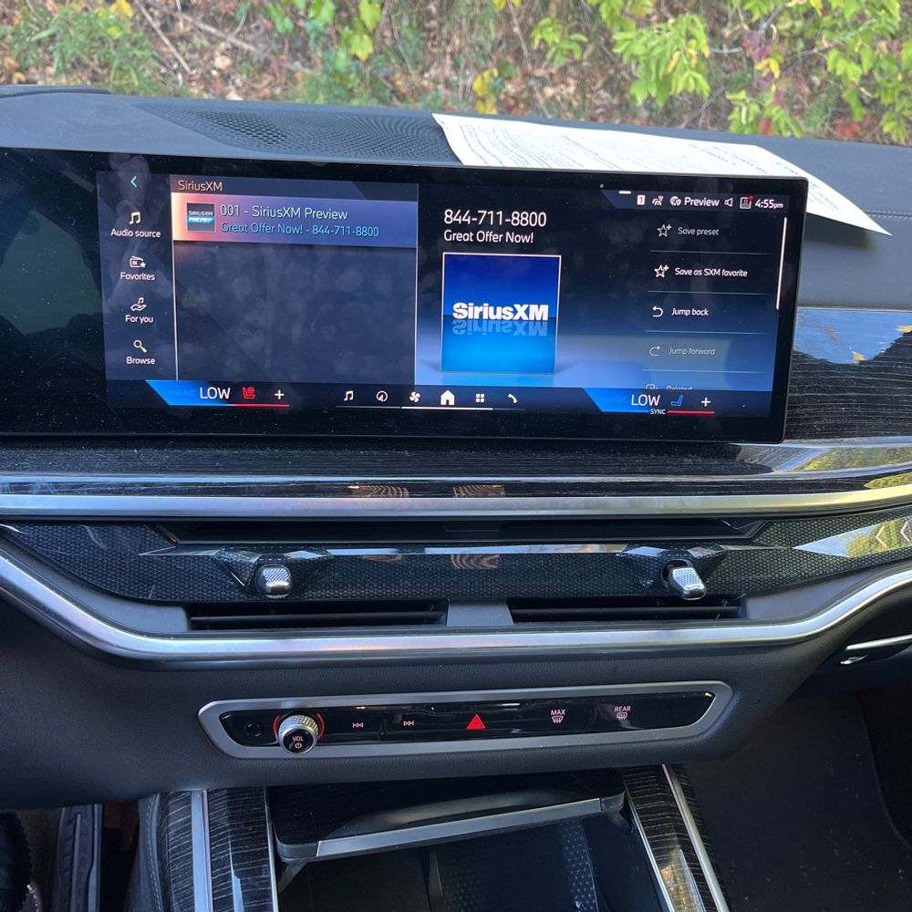 2025 BMW X7 XDrive40i