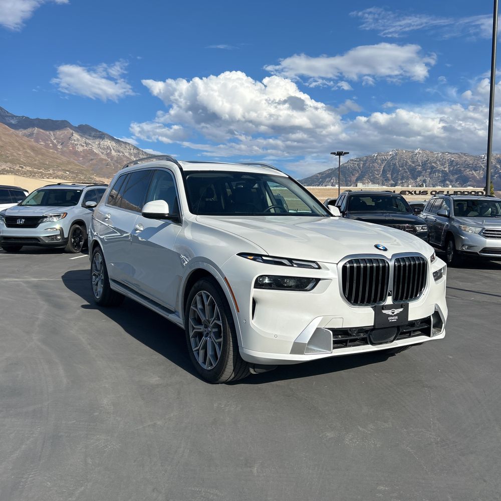 2025 BMW X7 XDrive40i