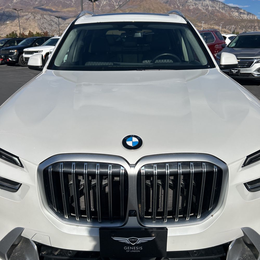 2025 BMW X7 XDrive40i