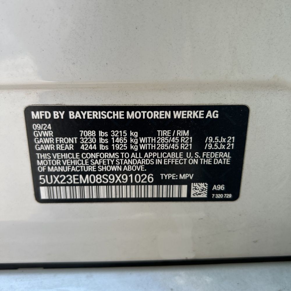 2025 BMW X7 XDrive40i