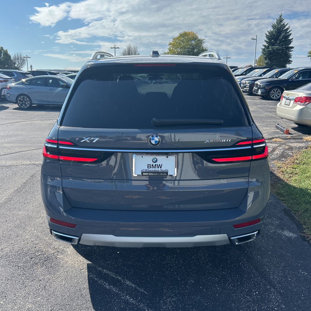 2024 BMW X7 XDrive40i