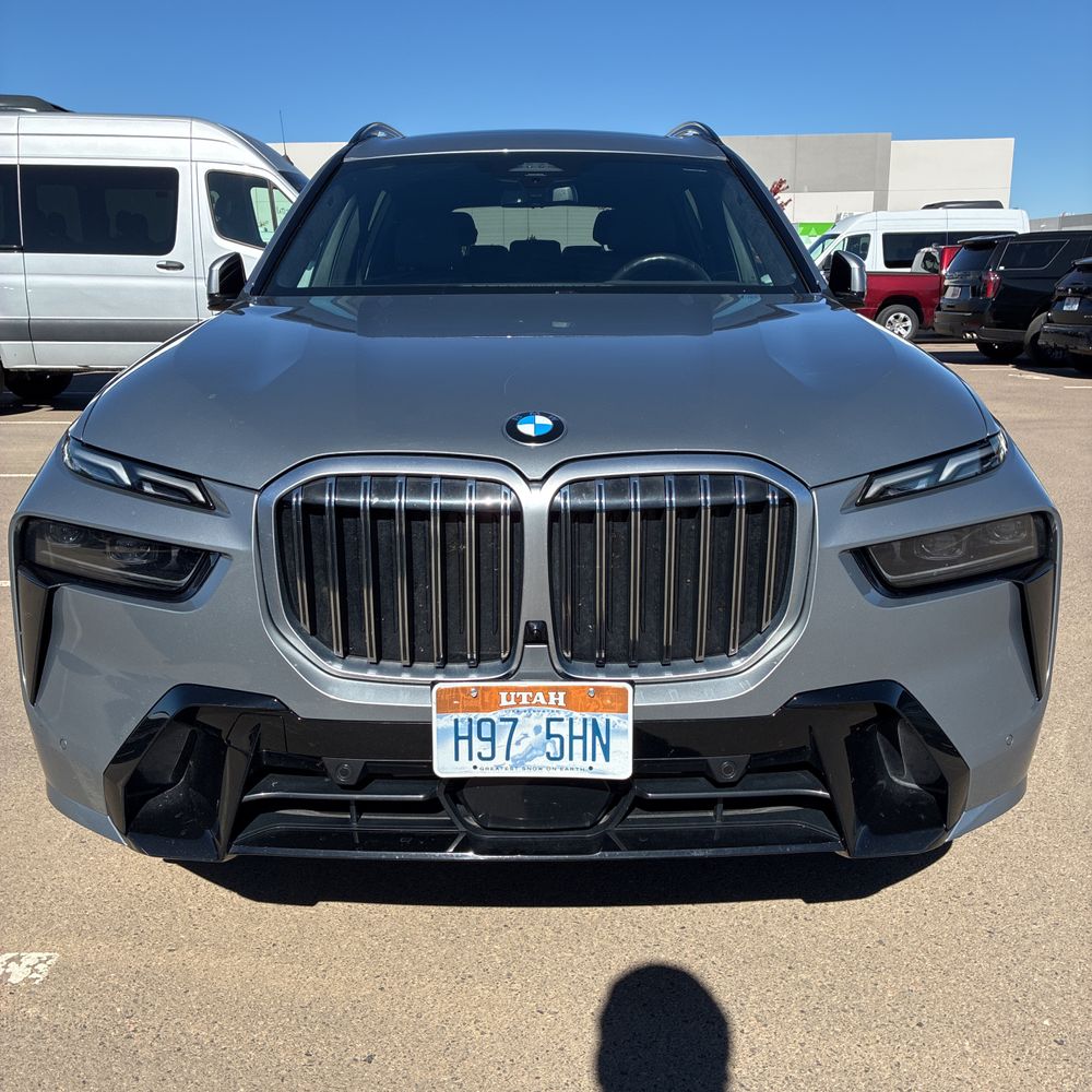 2025 BMW X7 XDrive40i