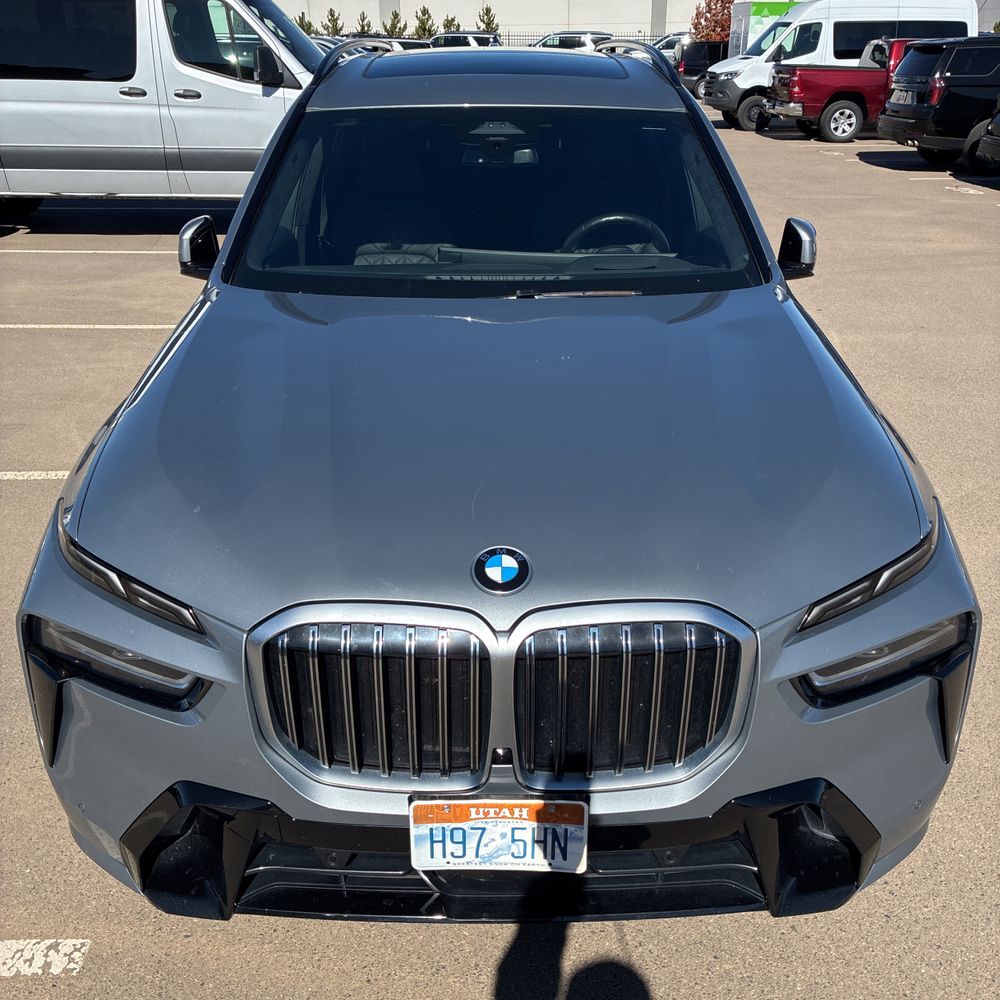 2025 BMW X7 XDrive40i