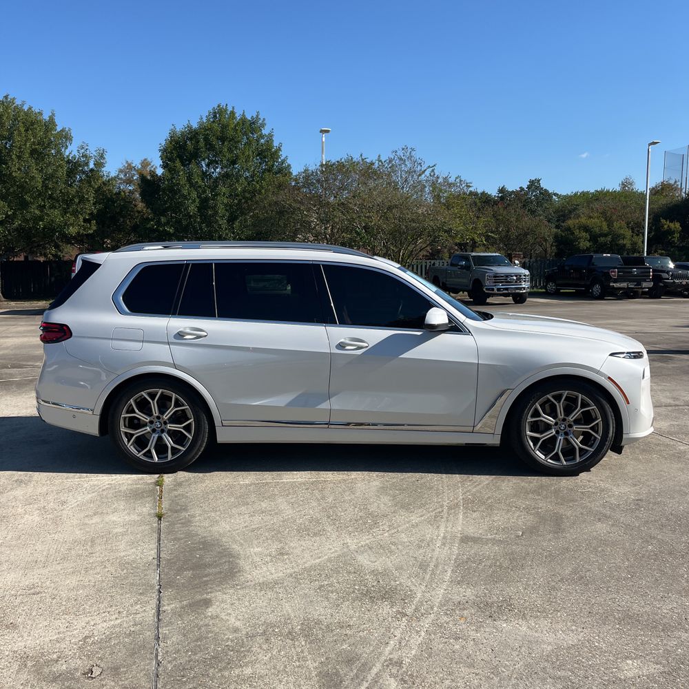 2023 BMW X7 XDrive40i