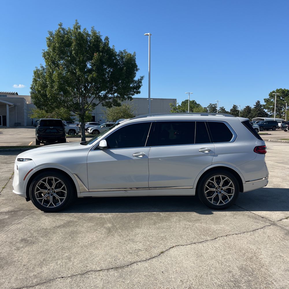 2023 BMW X7 XDrive40i
