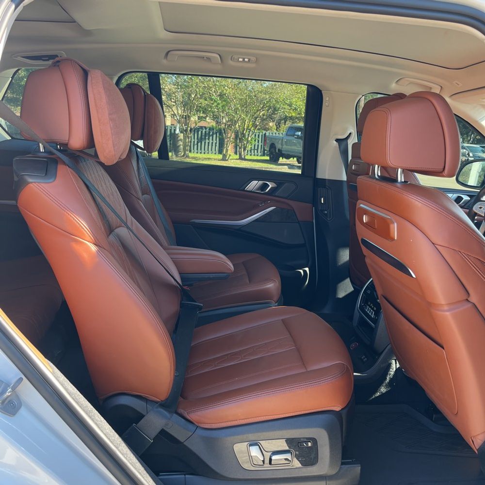 2023 BMW X7 XDrive40i
