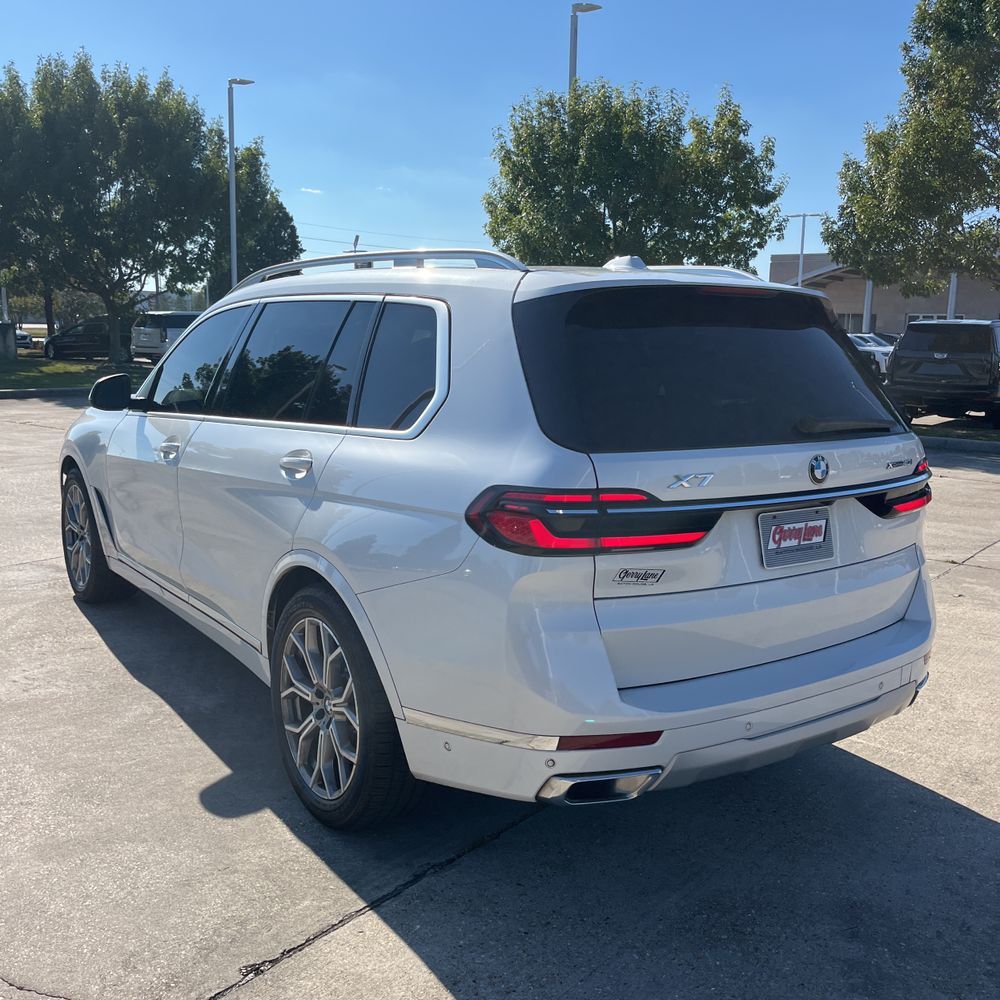 2023 BMW X7 XDrive40i