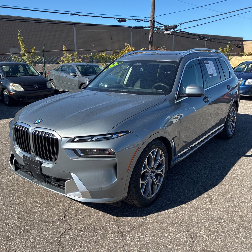 2024 BMW X7 XDrive40i