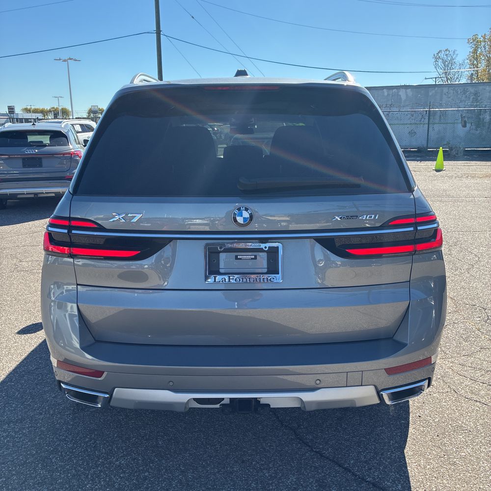 2024 BMW X7 XDrive40i