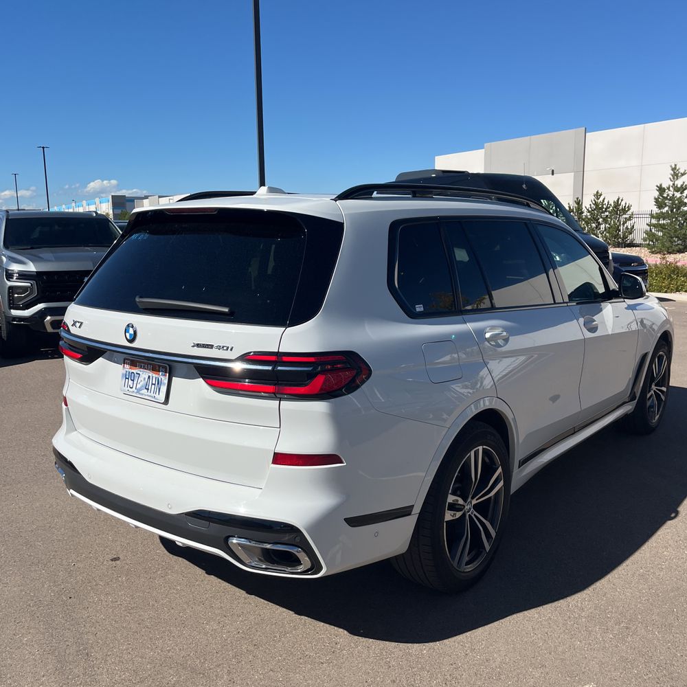 2025 BMW X7 XDrive40i