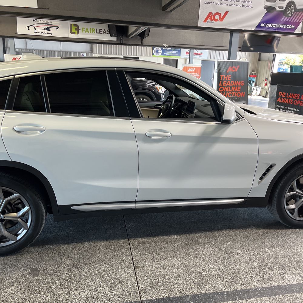 2025 BMW X4 XDrive30i