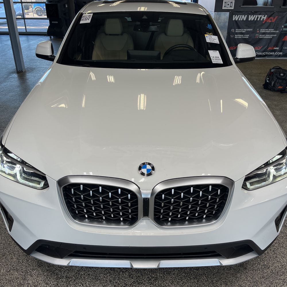 2025 BMW X4 XDrive30i