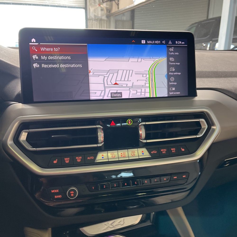 2025 BMW X4 XDrive30i