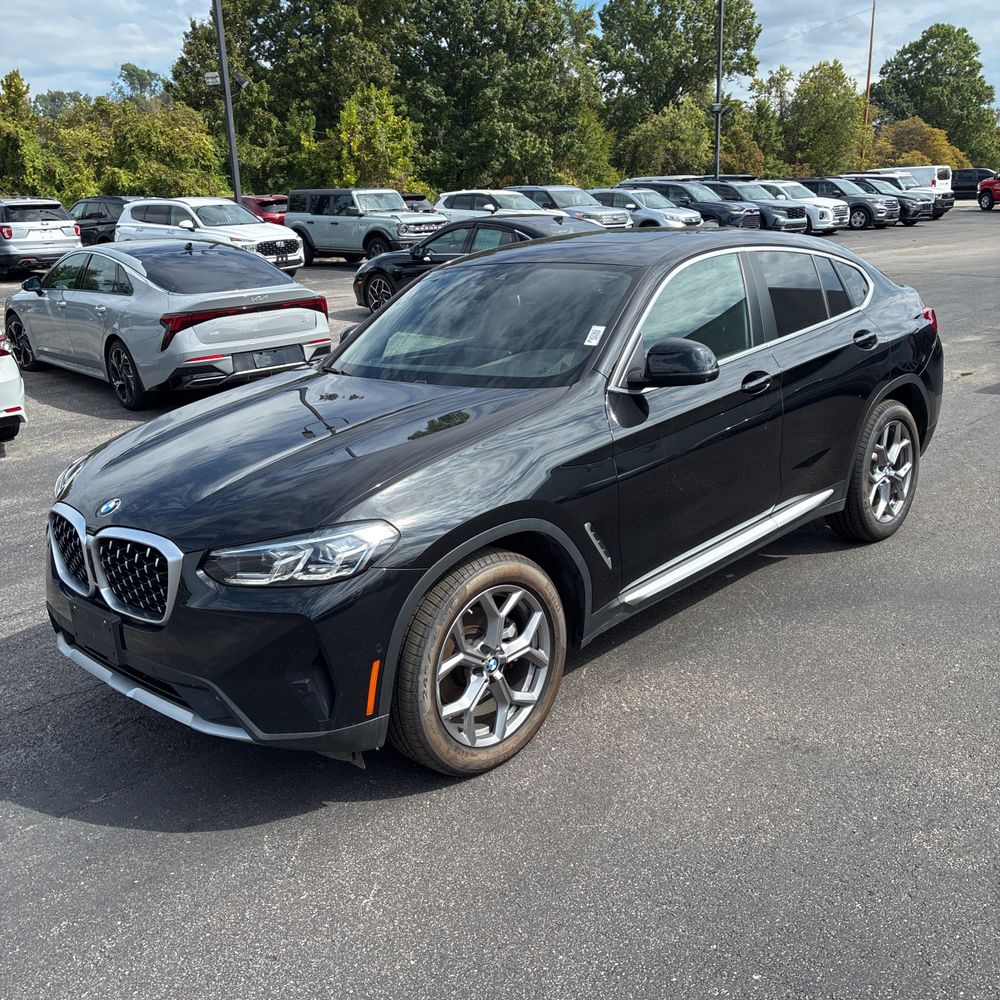 2024 BMW X4 XDrive30i