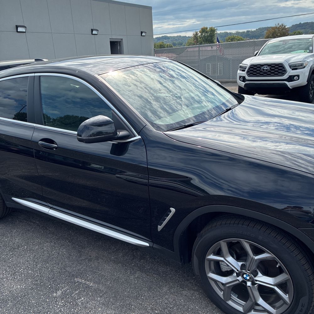 2024 BMW X4 XDrive30i