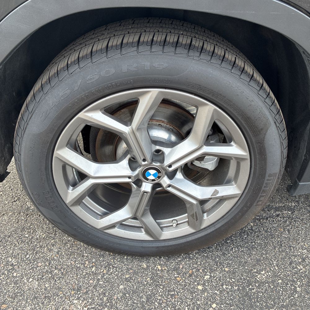 2024 BMW X4 XDrive30i