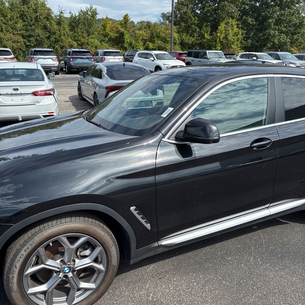 2024 BMW X4 XDrive30i