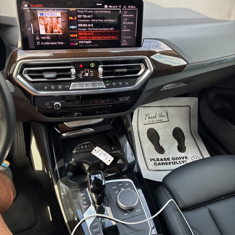 2024 BMW X4 XDrive30i
