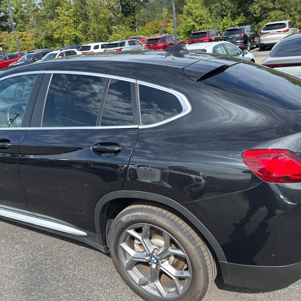 2024 BMW X4 XDrive30i