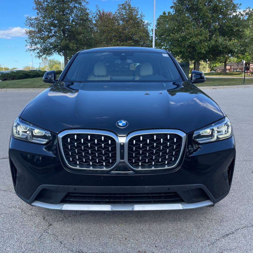 2023 BMW X4 XDrive30i