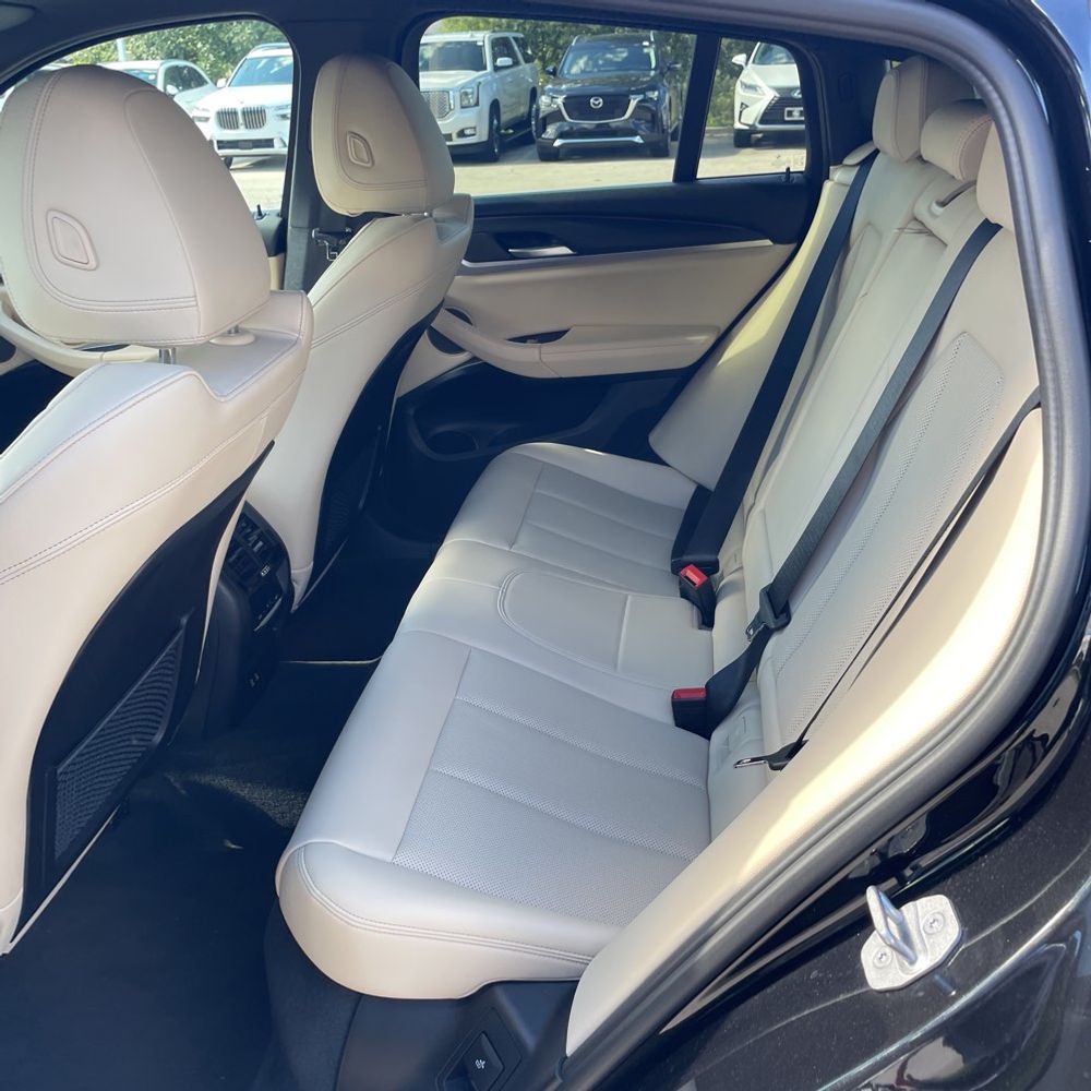 2023 BMW X4 XDrive30i