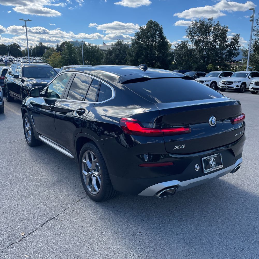 2023 BMW X4 XDrive30i