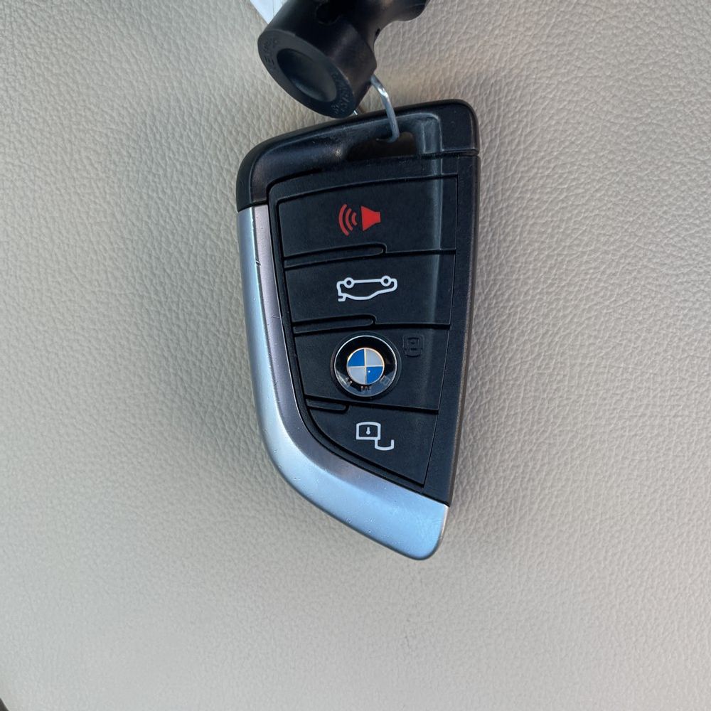 2023 BMW X4 XDrive30i