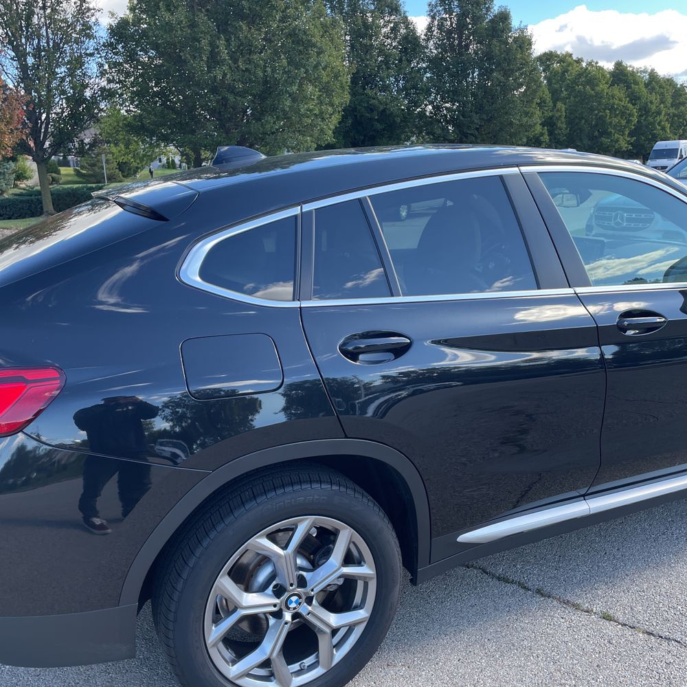 2023 BMW X4 XDrive30i