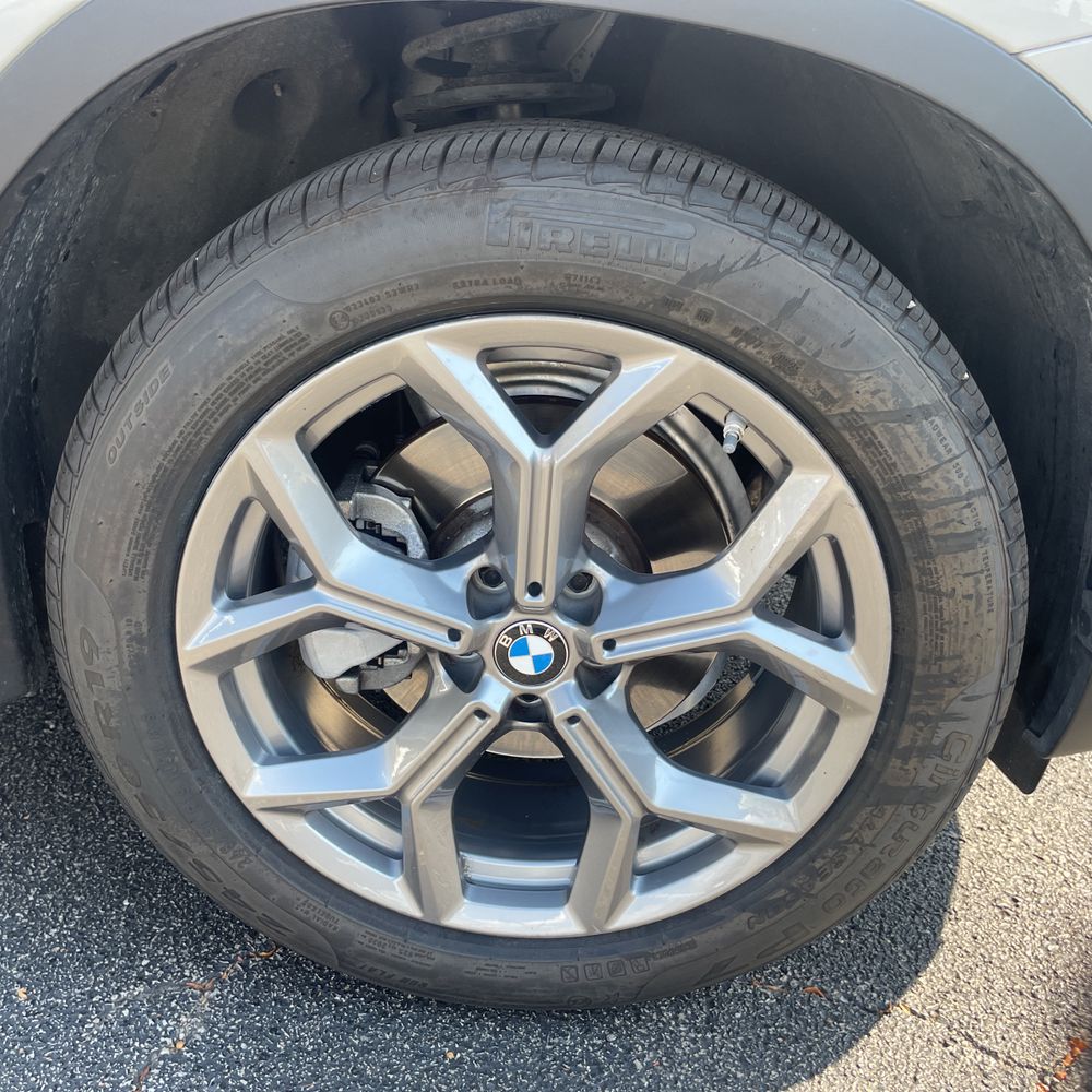 2024 BMW X4 XDrive30i
