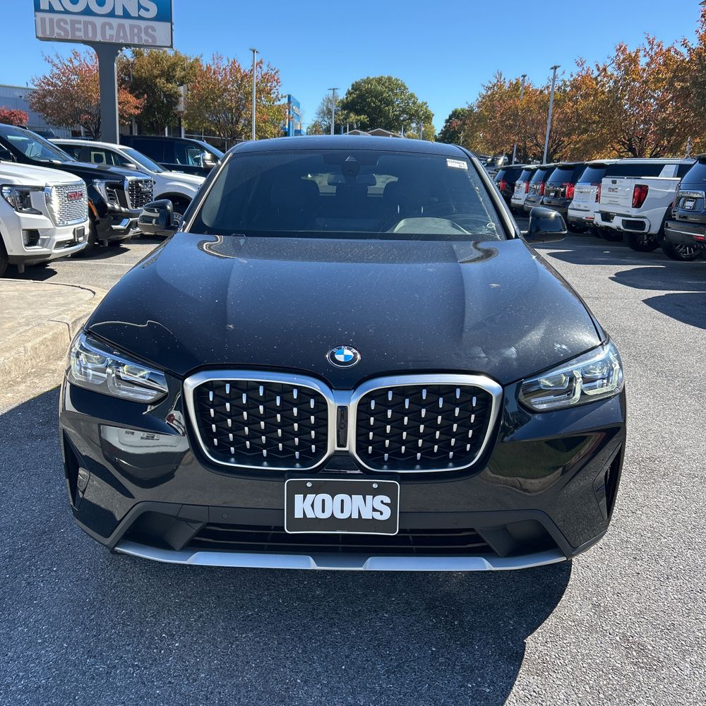 2024 BMW X4 XDrive30i