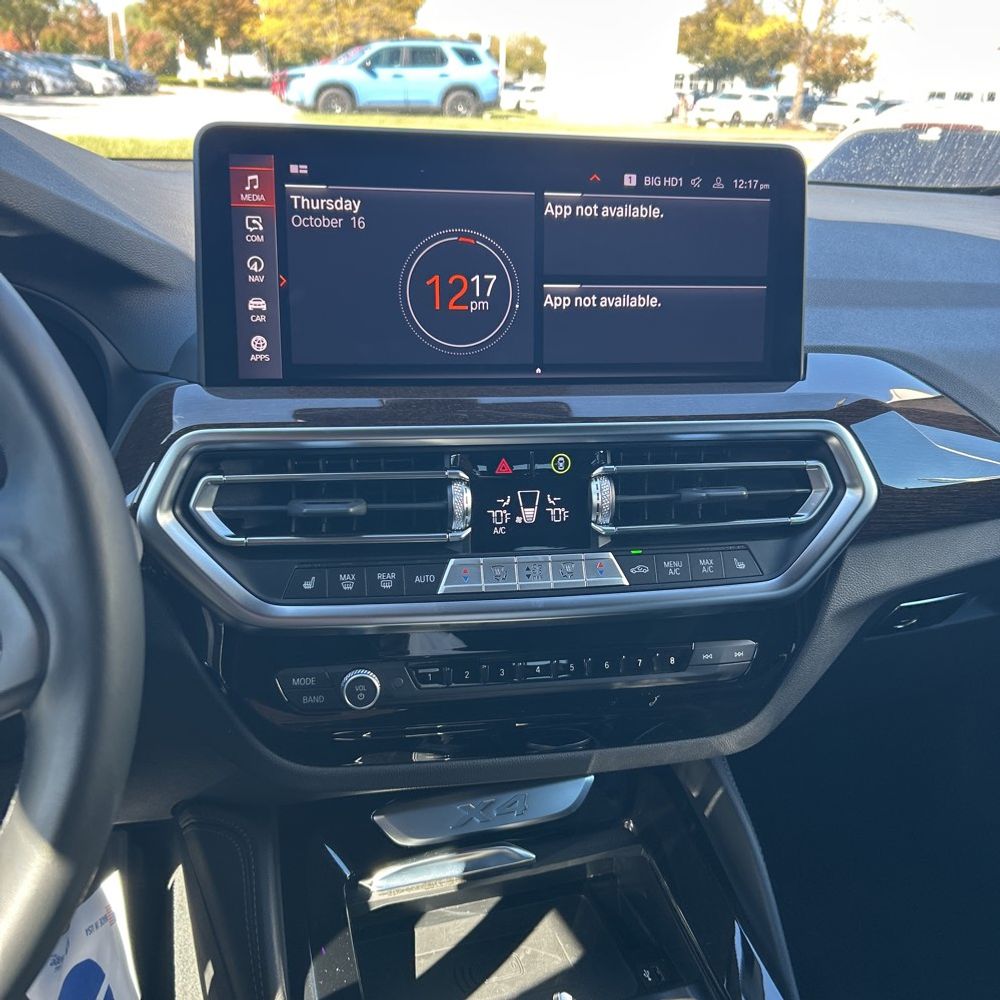 2024 BMW X4 XDrive30i