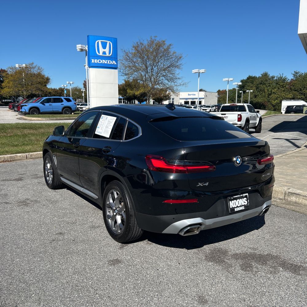 2024 BMW X4 XDrive30i