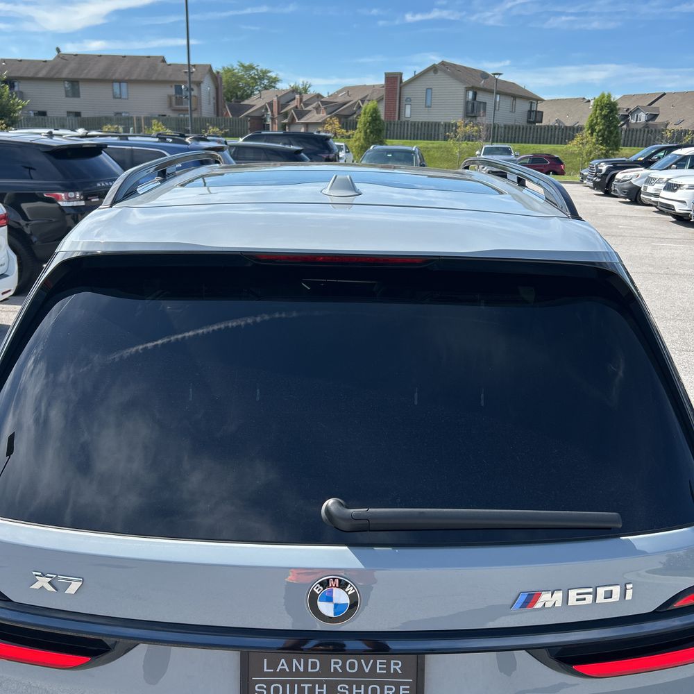 2024 BMW X7 M60i